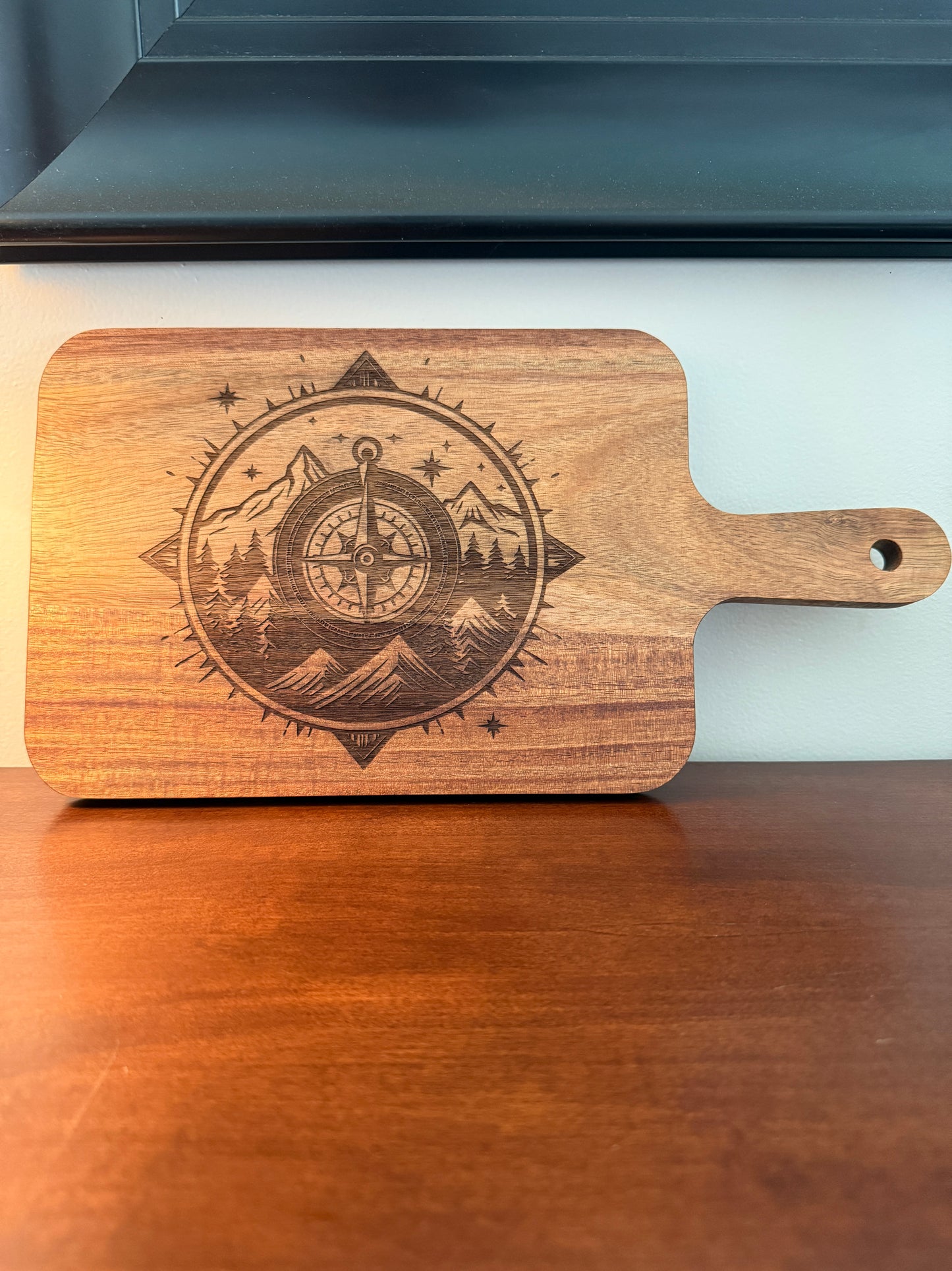 Acacia Serving Board "Adventure Compass"