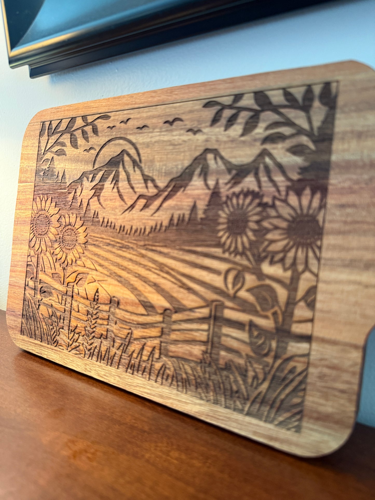 Acacia Serving Board "Sunflower Sunset"
