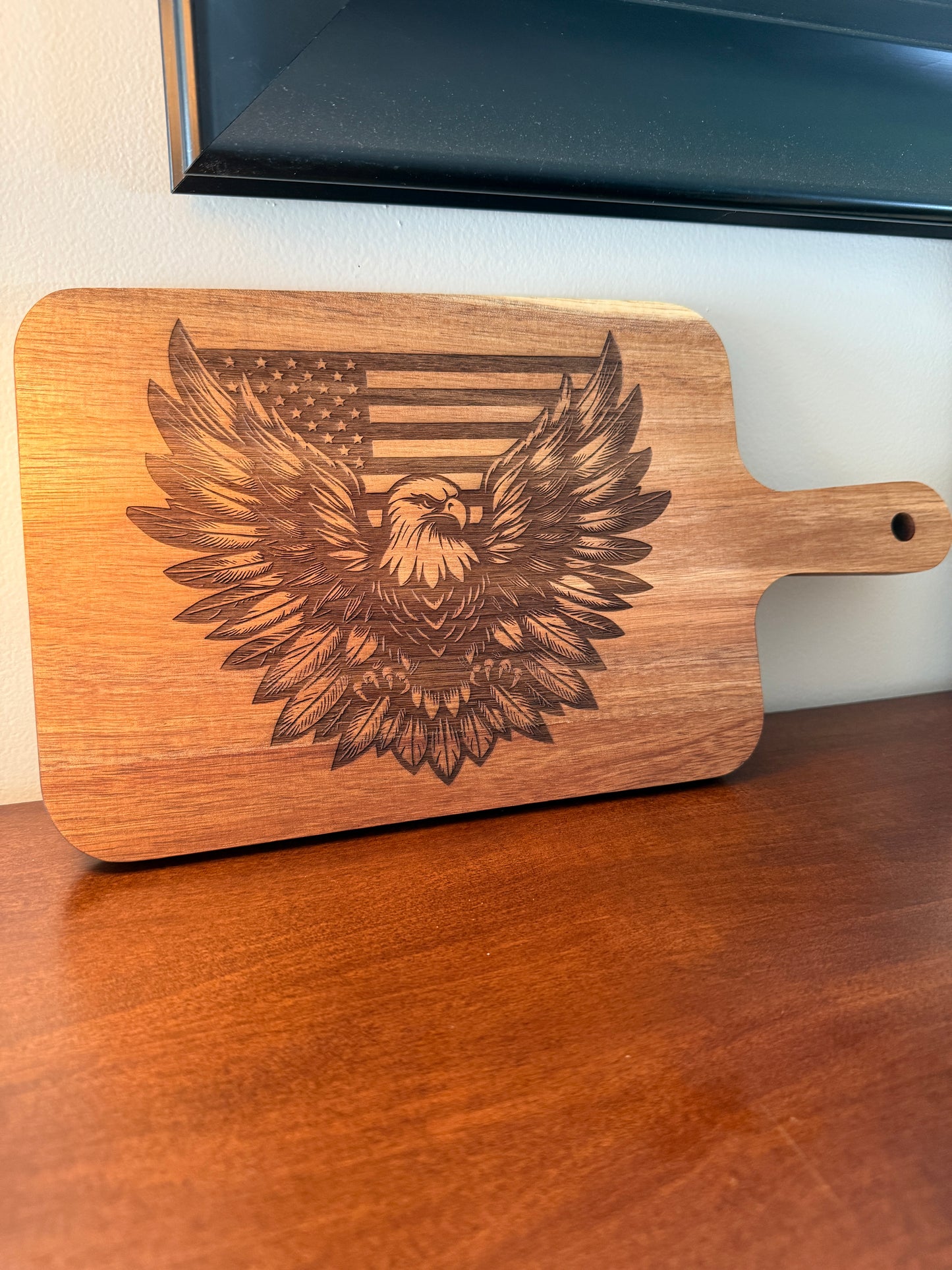 Acacia Serving Board "American Eagle"