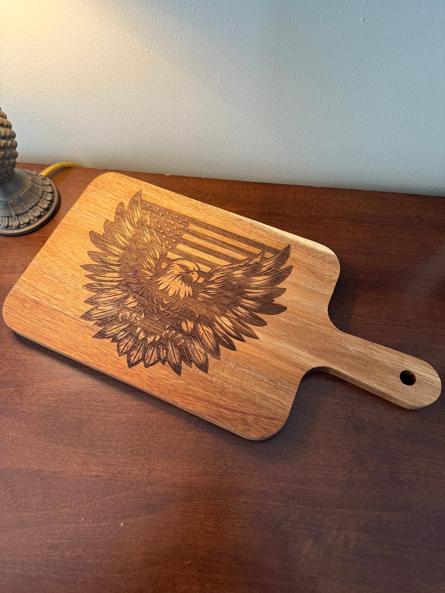Acacia Serving Board "American Eagle"