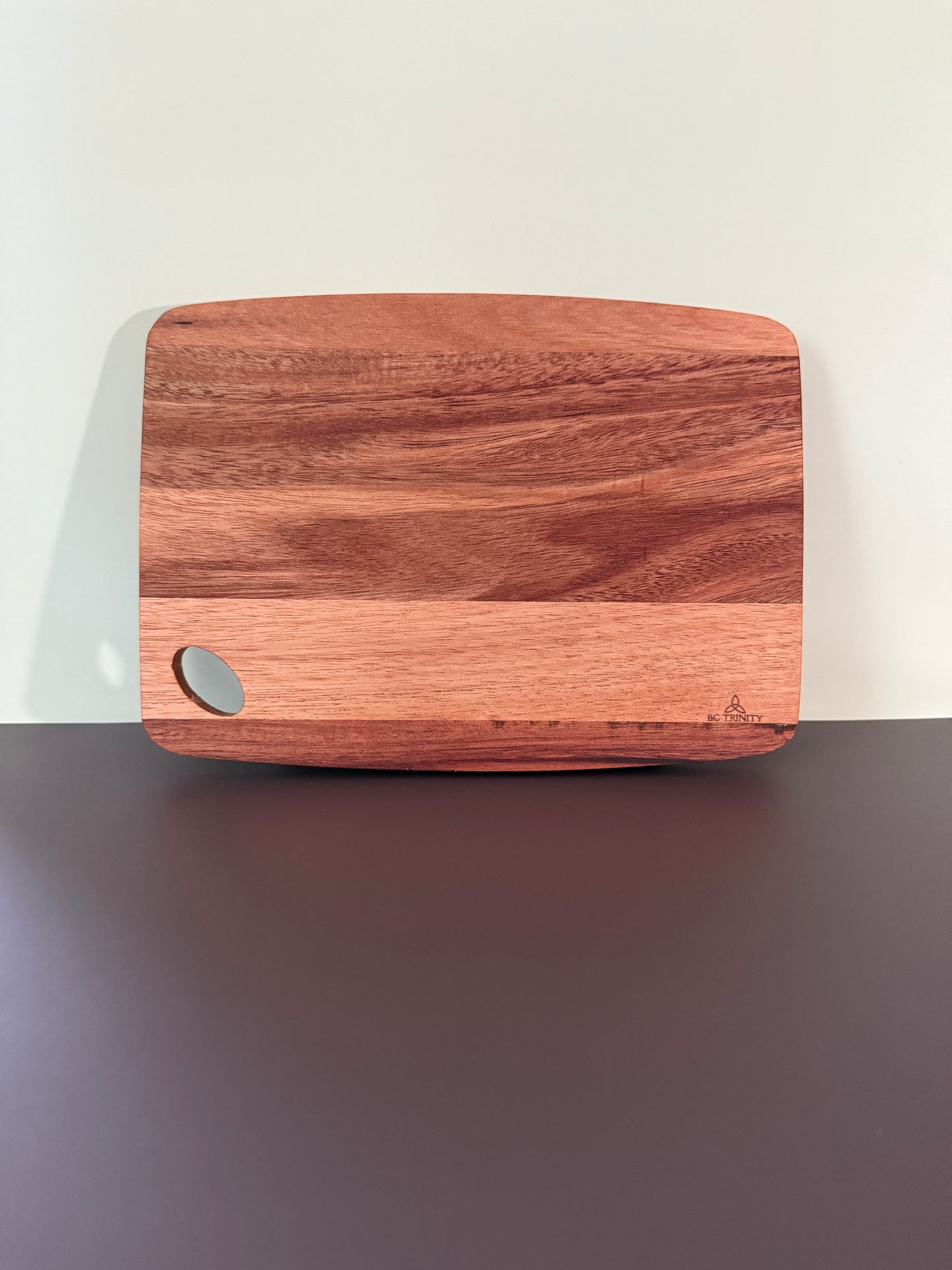 Acacia Serving Board "Mane Horse"